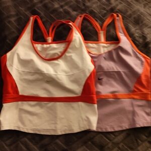 2 Nike Women's Sports Bras